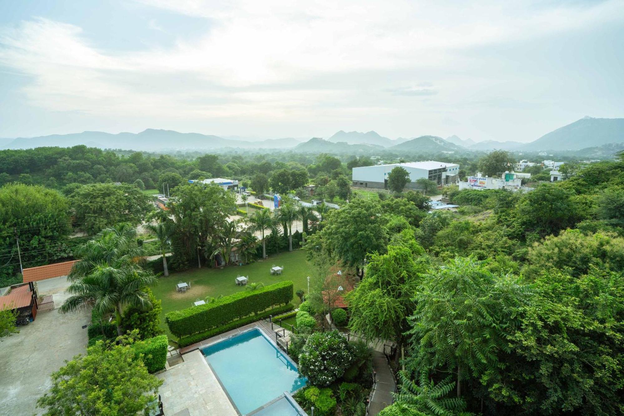 Treebo The Aravali Getaway Hotel Udaipur Kültér fotó