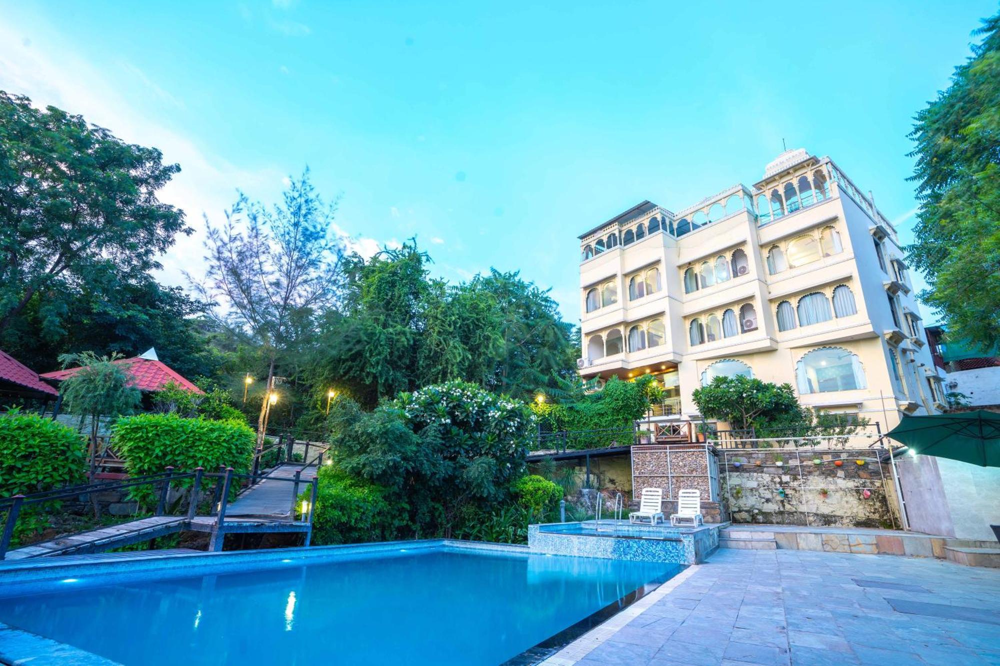 Treebo The Aravali Getaway Hotel Udaipur Kültér fotó